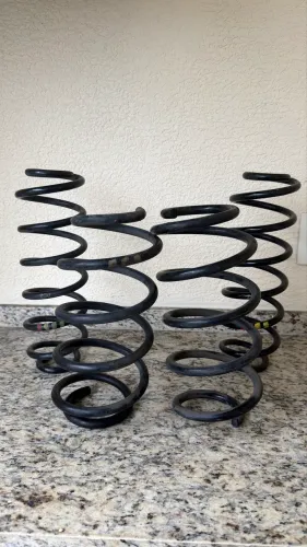 Jogo de Molas Originais Jetta 2.0 TSI 2011 a 2018