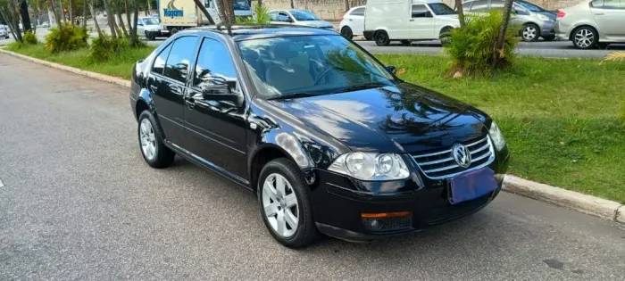 Volkswagen Bora 2.0/ 2.0 Flex 8V Aut. 2010