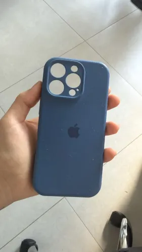 Capa iphone 16 pro azul marinho