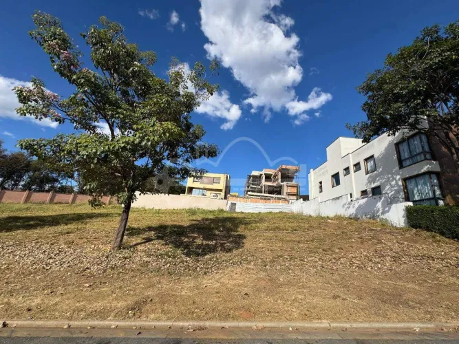 LOTE EM CONDOMÍNIO | ALPHAVILLE VESPASIANO | 502 M² - R$ 700.000,00