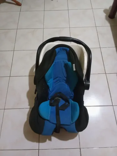 Bebe conforto para o carro 