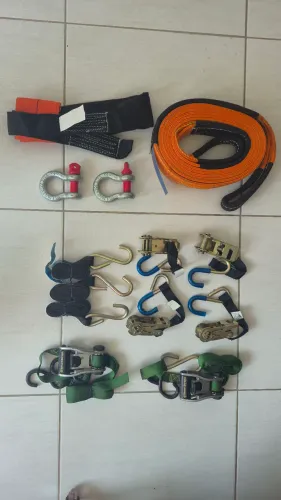 KIT COMPLETO DE CINTAS, CATRACAS, MANILHAS E REBOQUE OFF-ROAD - MOTO / 4X4 / CARRETINHA