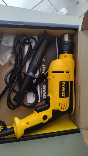 Furadeira Dewalt 750w