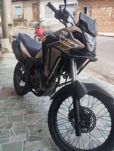 Vendo ou troco Sahara