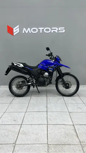 Oportunidade de ouro! XTZ lander 250 2024 8.576 km apenas!! ESMotors 