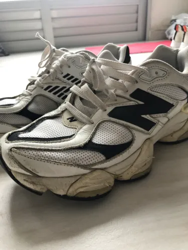 Tênis NewBalance 42