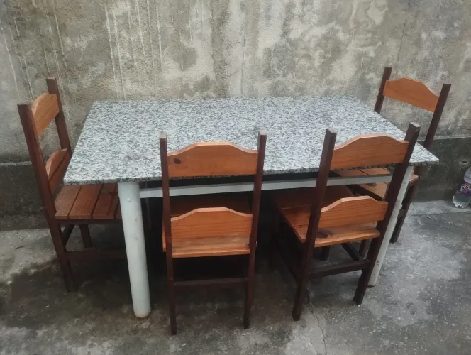 Mesa grande 1.40 por 80 mármore
