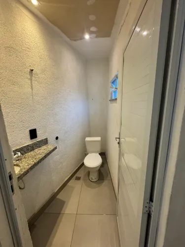 Alugo Sala Comercial no Centro de Queimados 