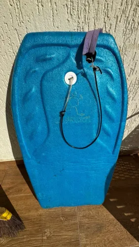 Prancha Bodyboard Surf Radical Infantil/Juvenil Azul + Cordinha