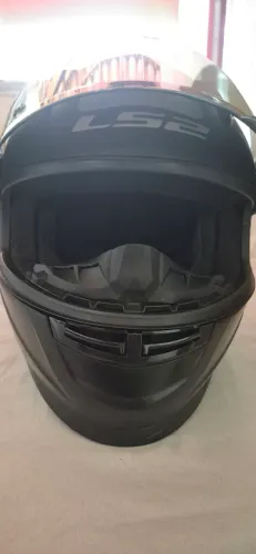 Capacete ls2 Tamanho 60 ( faço a entrega)
