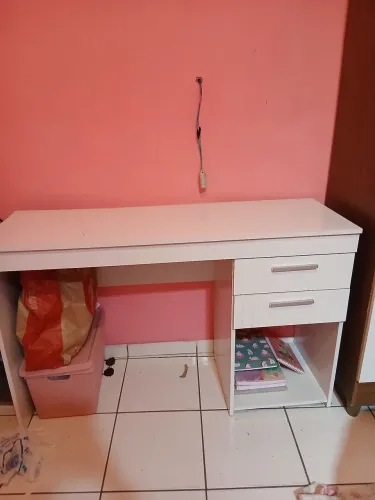 Venda essa escrivaninha