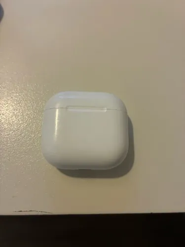 AirPods 4 com ANC