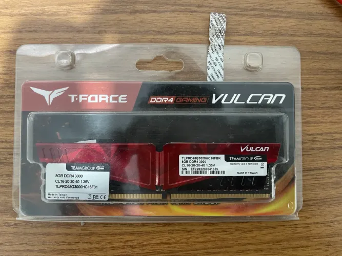 Memória RAM 8GB ddr4 3000mhz