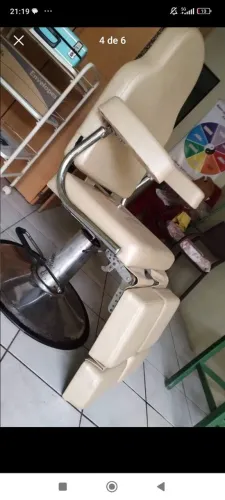 Vendo cadeira de podologia 