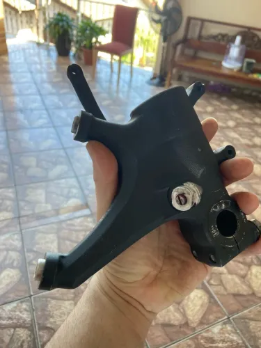 Botinha lado direito Cbr 600rr 2008