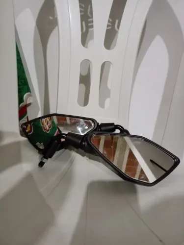 Vende retrovisor da Z400 , apenas 30 dias de uso 