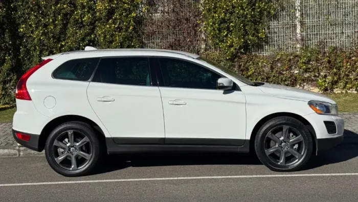 Volvo XC 60 2.0 T5 5P 2013