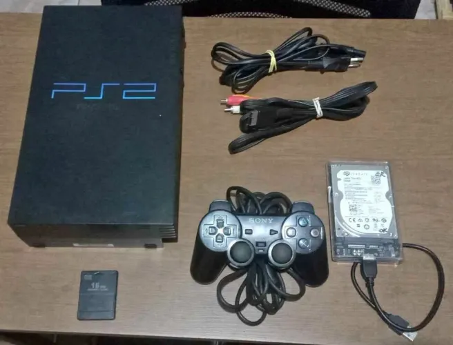 Playstation 2 Fat + 300 Jogos - $650