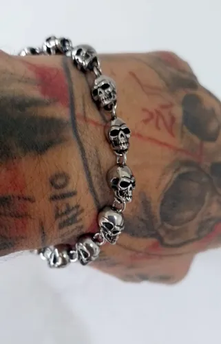 Pulseira Multi Skull Aço Inoxidável Maciço