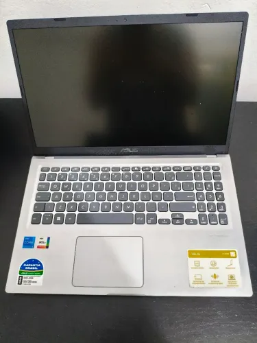 Notebook ASUS Vivobook (Core i5/Iris Xe) + Mouse Gamer - Estado de Novo!
