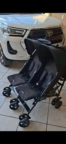 Carrinho de Gêmeos Burigotto