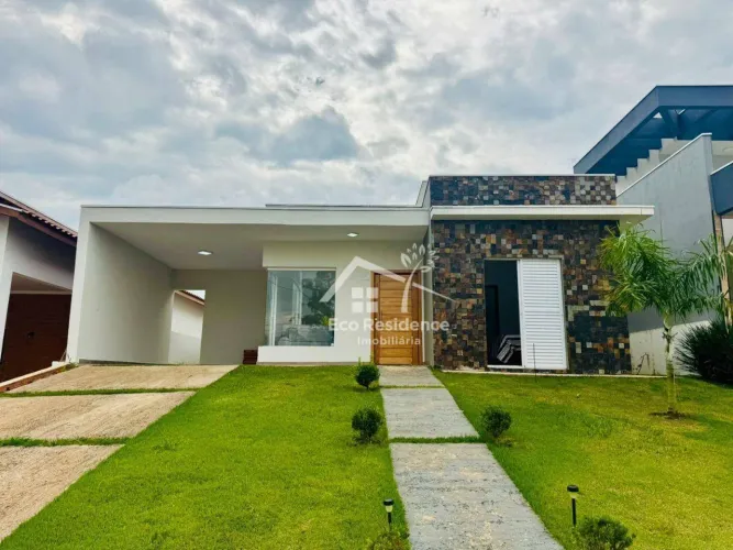 Casa com Escritura - 3 dormitórios à venda, 167 m² por R$ 690.000 - Condominio ninho verde