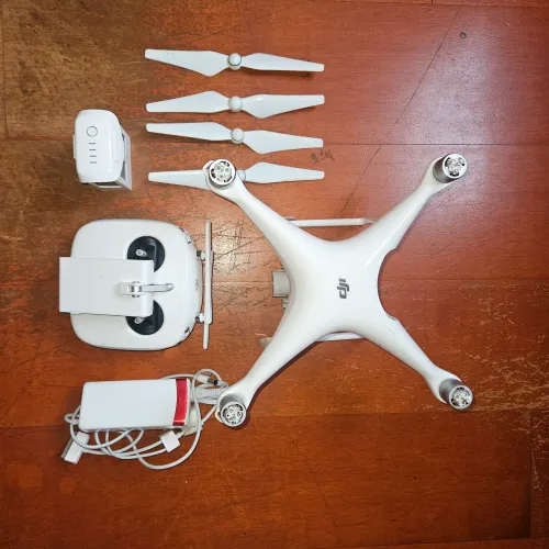 Drone DJI Phantom 4 pro