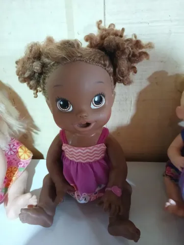 Baby alive preta funcionando