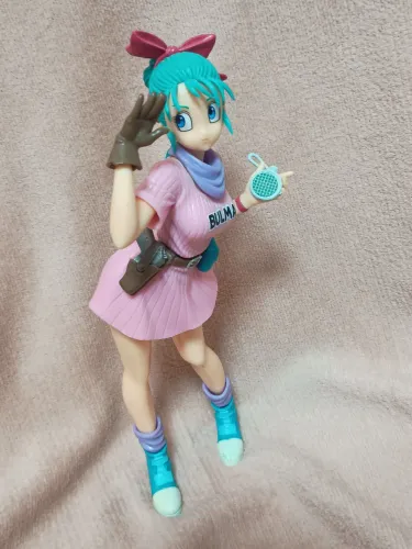 Bulma action figure Dragon ball z