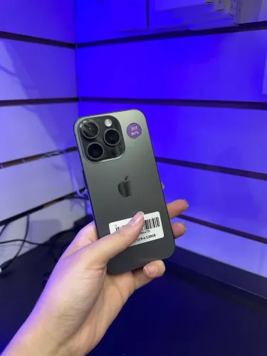 iPhone 15 Pro 128GB - Titânio Preto