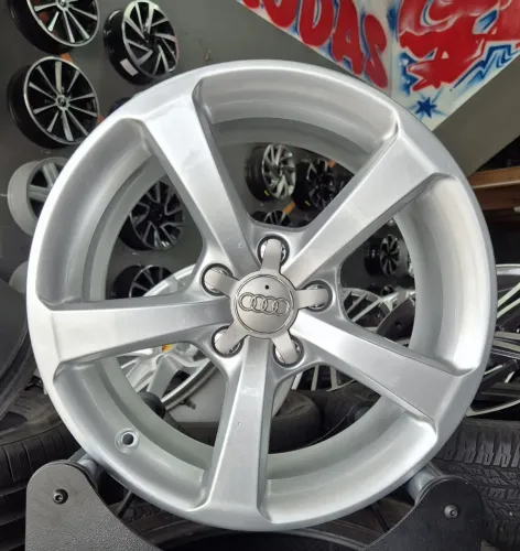 Jogo de rodas Audi A3 Sedan aro 17 5x112