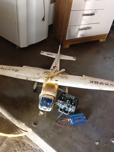 Avião