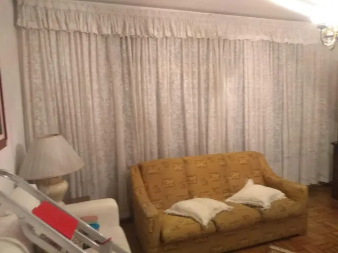 Cortina de Renda com 4 metros