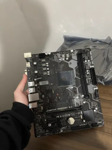 Placa mãe A520MH 3.0 BioStar