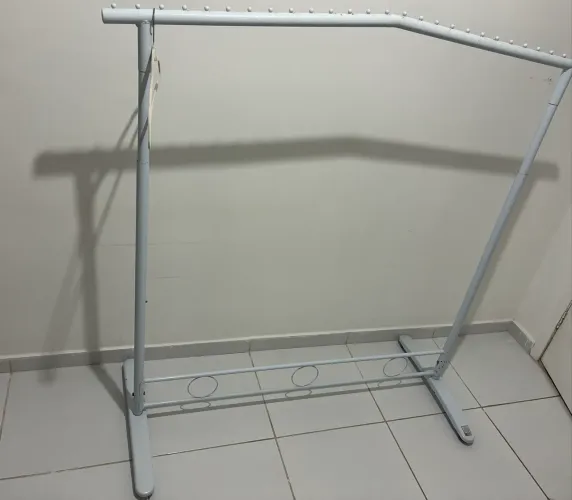 Arara de roupas