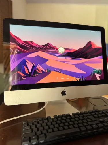 Vendo iMac Apple 21,5 Mid 2011 - 12GB RAM