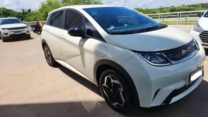 BYD Dolphin EV (Elétrico) 2024