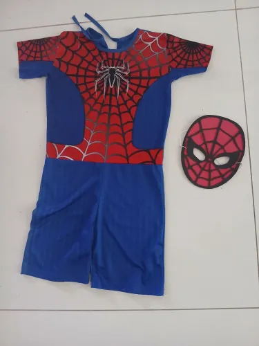 Fantasia infantil homem aranha