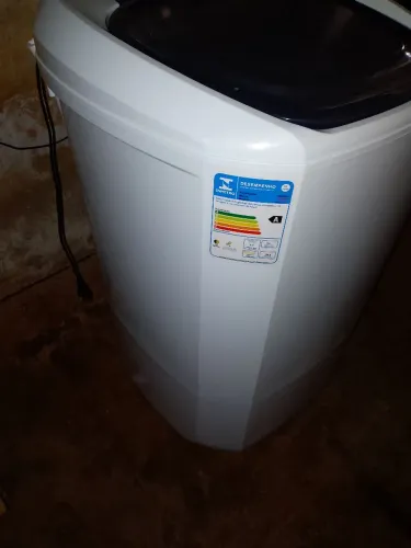 Tanquinho lava roupa 
