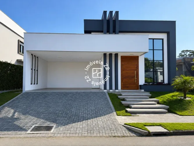 CASA RESIDENCIAL em JOINVILLE - SC, VILA NOVA