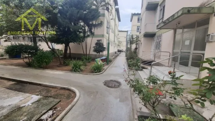 Apartamento 3 quartos c/dependência no coração de Itapoã!17881guerreiros