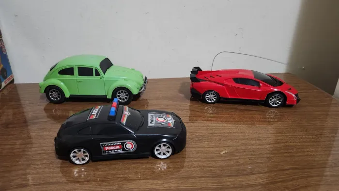 Carrinho Miniatura Fusca Ferrari Viatura 
