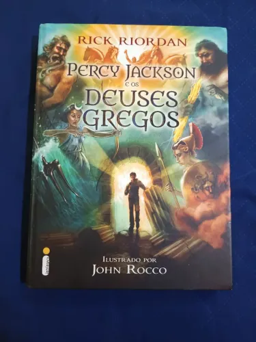 Percy Jackson e os Deuses Gregos - Rick Riordan (Ilustrado - Capa Dura)