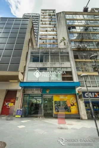 Escritório à venda no Centro Histórico com área de 35 m² a oportunidade ideal para seu neg