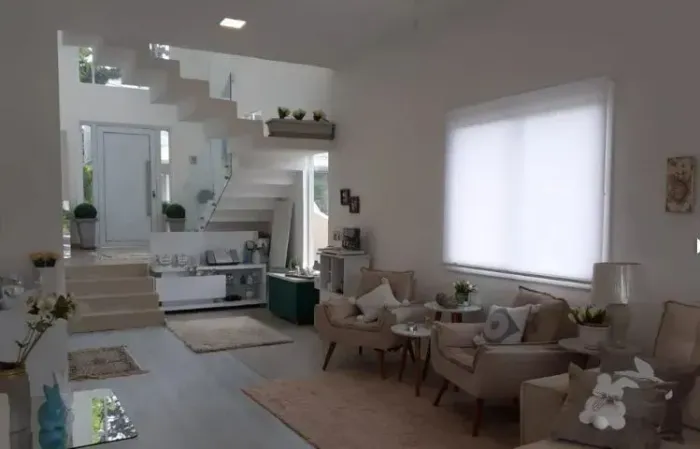 Casa com 3 dormitórios à venda, 170 m² por R$ 1.350.000,00 - Granja Viana - Cotia/SP