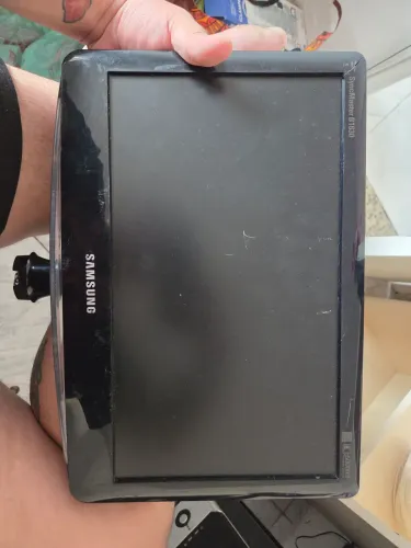 Monitor samsung 15.8" sincmaster b1630 (PRA SAIR HOJE)