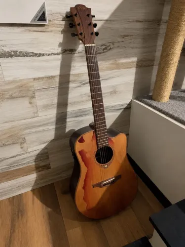 Violão Lâg Tramontane 