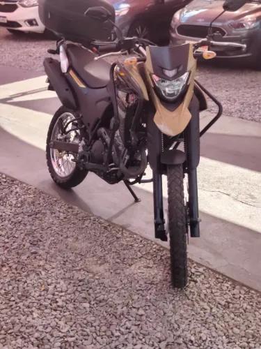 XTZ 250 LANDER