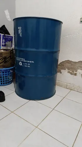 Tambor de ferro 220L