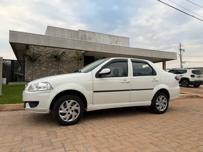 Fiat Siena EL 1.0 MPI Fire Flex 8V 4P 2015